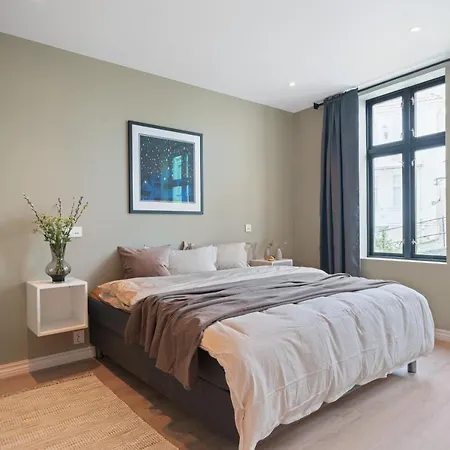 Bryggen アパート ベルゲン